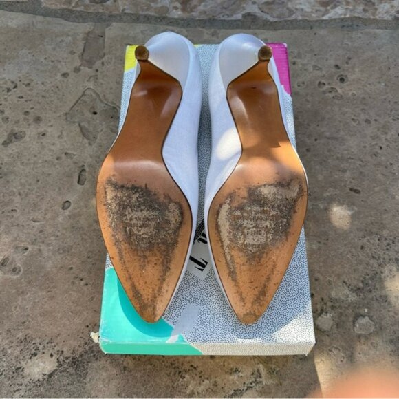 Vintage Stuart by Stuart Weitzman Ball of Fire Heels in White - Picture 13 of 13